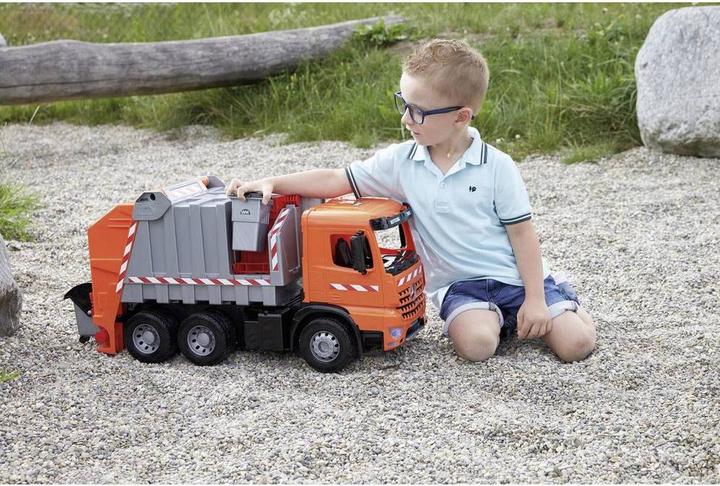 Actual product image Lena Garbage truck Arocs