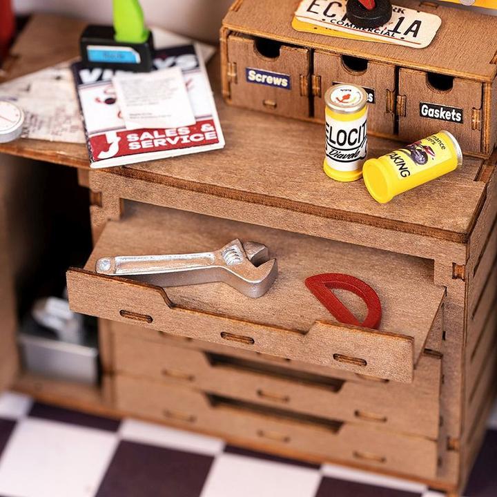 Actual product image Rolife Garage Workshop - Miniature house
