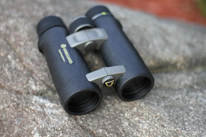 Image du produit Vanguard Endeavor ED 8320 8x32 ED Glass Jumelles (8x, 32 mm)