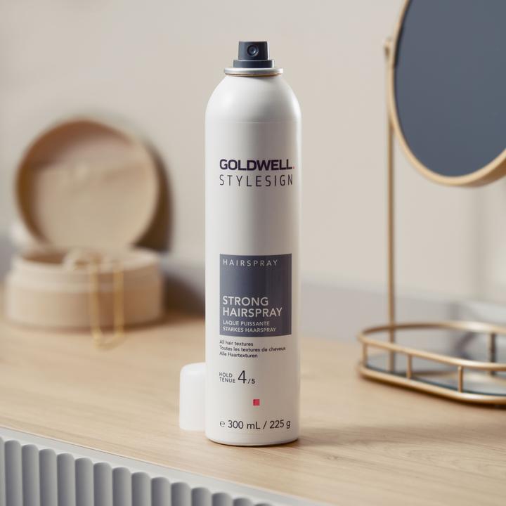Actual product image Goldwell StyleSign - Strong Hairspray - 500ml (500 ml)