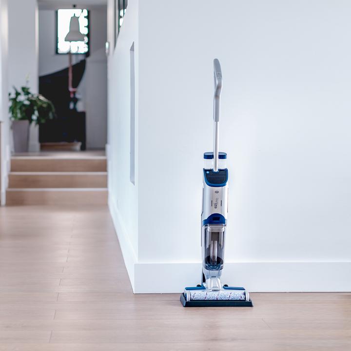 Actual product image Eziclean Hard floor cleaner Cyclowash P410