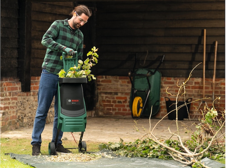 Actual product image Bosch Home & Garden AXT RAPID 2000 shredder