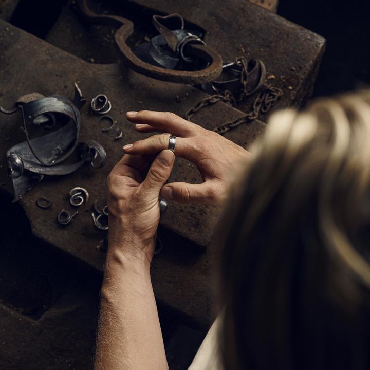 Actual product image Lucleon Fortis (73)