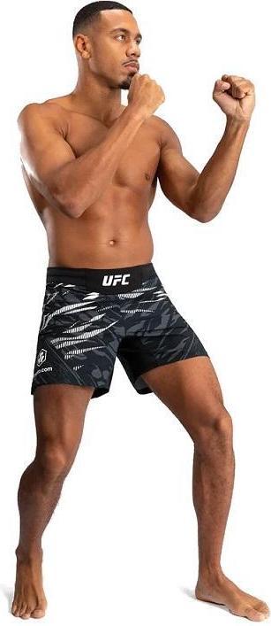 Produktbild UFC Fusion by Venum Authentic Fight Night Men’s Fight Short / Short Fit / Schwarz / Medium (M)