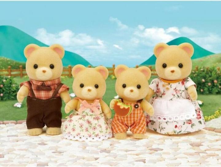 Actual product image Sylvanian Families Pelzig family