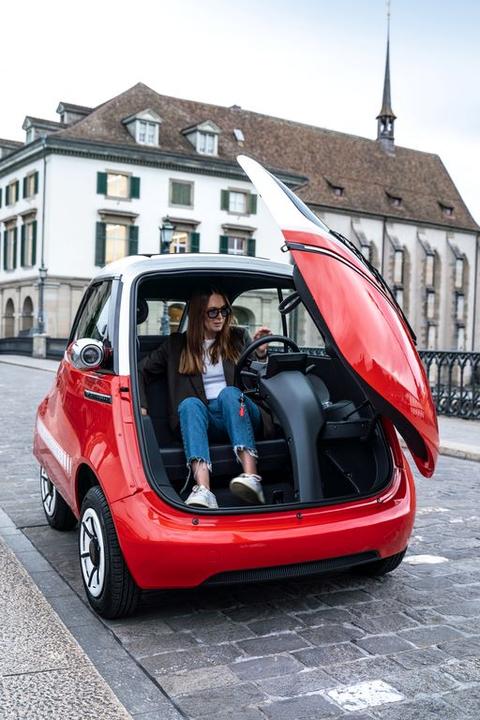 Actual product image Microlino Mid Range Milano Red (Electric, 17 hp)
