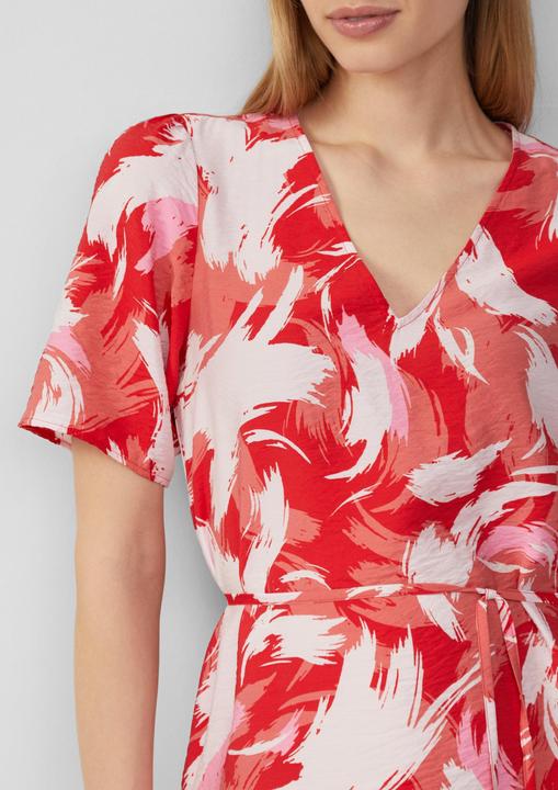 Produktbild S.Oliver Kleid Kurzes Kleid aus Viskosemix mit Puffärmeln (44)