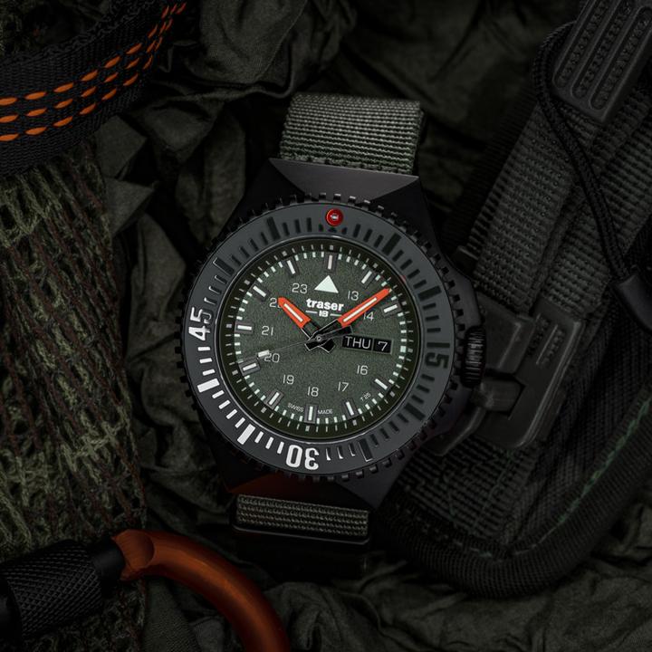 Produktbild Traser P69 Black Stealth (Analoguhr, 46 mm)