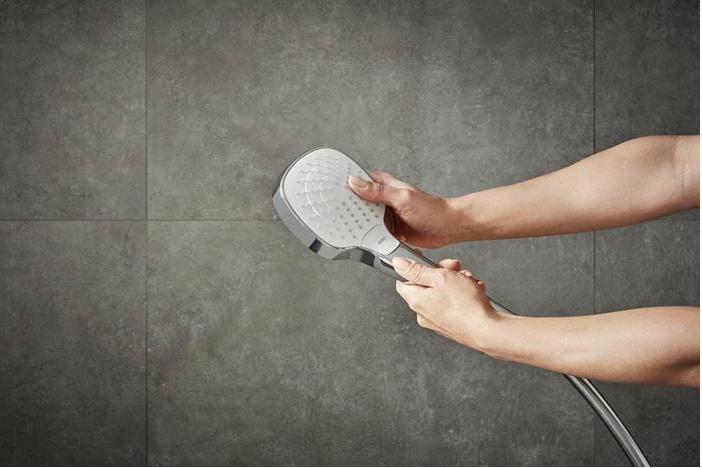 Actual product image hansgrohe HG hand shower Croma Select E Vario DN 15 EcoSm version 9 l/min white/chrome (3 Beam types, 9 l/min)