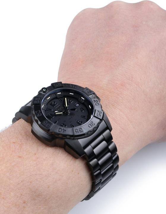 Immagine prodotto Luminox Navy Seal Steel serie 3250 (Orologio da polso analogico, 45 mm)