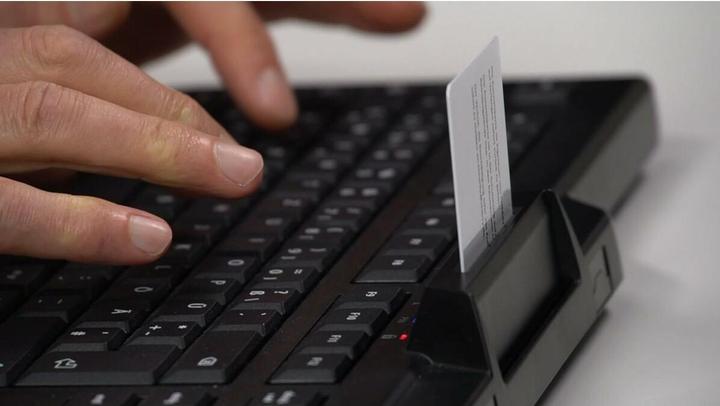 Actual product image CHERRY secure board (US, Cable)