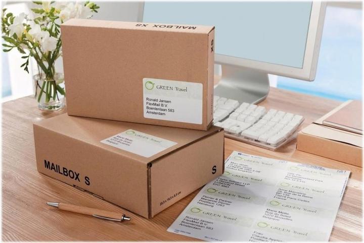 Actual product image Avery Recycling shipping labels