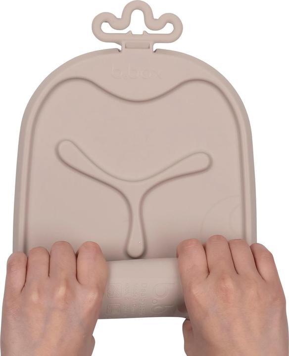 Actual product image B.Box Food mat with Roll & Go plate