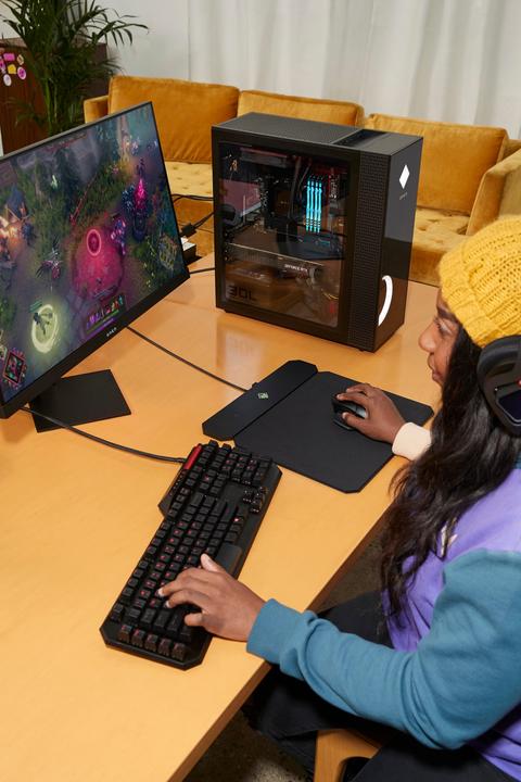 Produktbild HP Omen – GT13-0792nz (1000 GB, 16 GB, Intel Core i7-10700K, GeForce RTX 2070 Super)