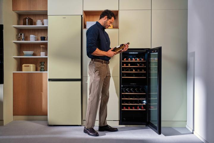 Actual product image Candy CNWQ4G56G2