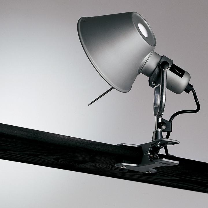 Actual product image Artemide Tolomeo Pinza (593 lm)