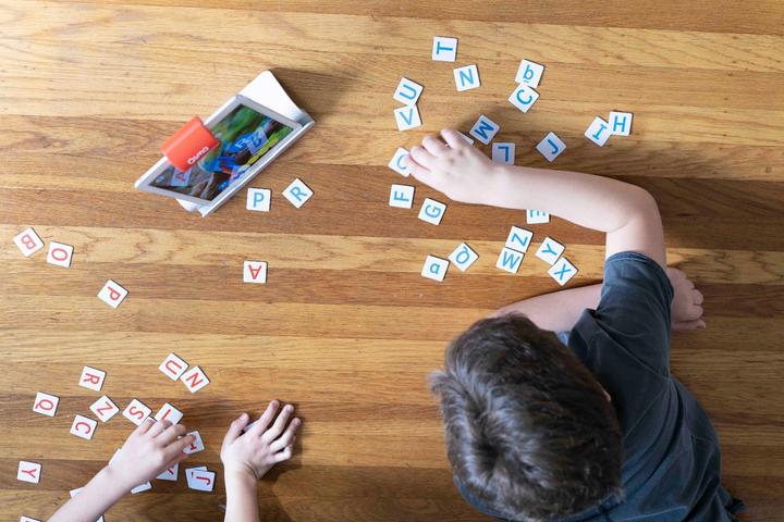 Image du produit Play Osmo Kit Genius pour iPad avec base Osmo (E) (Anglais)