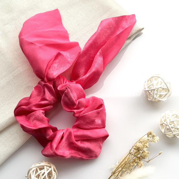 Immagine prodotto Avizar Scrunchie Satinstruktur Schmetterlingsform Mariposa (Elastico per capelli)