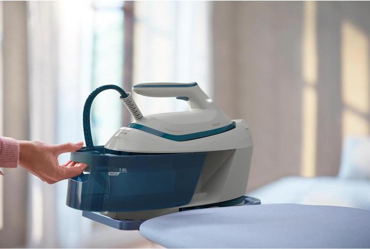 Actual product image Philips PSG6022/20 iron (2400 W, 500 g/min)