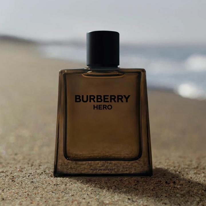 Produktbild Burberry Burberrys Hero Parfum Intense Refill 200 ml (Eau de Parfum, 200 ml)