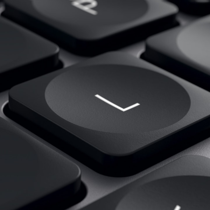 Actual product image Logitech MX Keys Plus (DE, Wireless)