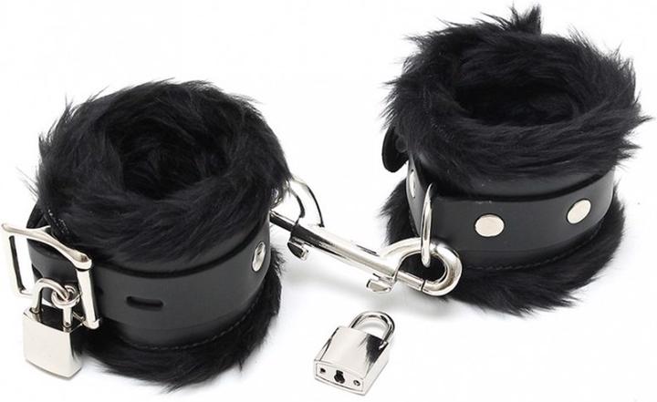 Actual product image Rimba Padded handcuffs with fur