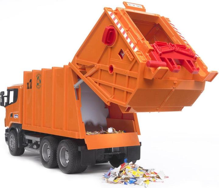 Actual product image Bruder Scania R-series refuse truck