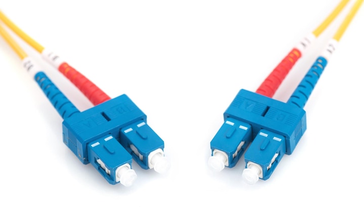 Produktbild Digitus LWL Patchkabel SC/SC 09/125um 2m Singelmode Duplex Halogenfrei mit Messprotokoll gelb (CAT6, 2 m)