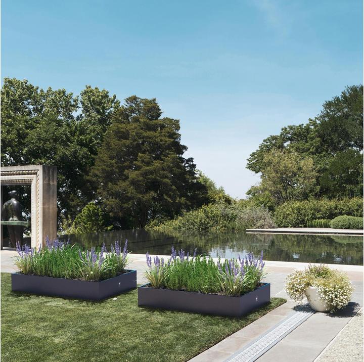 Actual product image Herstera Metal Planter Edge