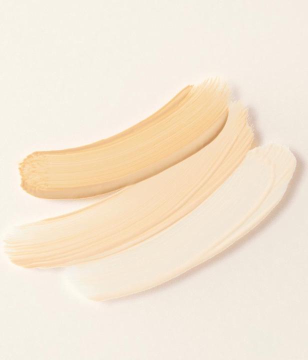 Produktbild NIVEA Hyaluron Cellular Filler 3in2 (01 Hell)