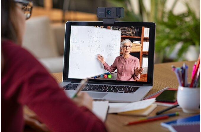 Produktbild Kensington W1050 1080p Fixed Focus Wide Angle Webcam, 30 fps, 1080p, 2x, Privacy cover, 95°, USB (2.10 Mpx)