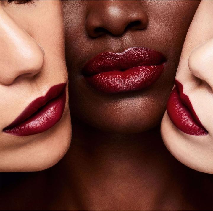 Actual product image Tom Ford Lip Color (08 Velvet Cherry)