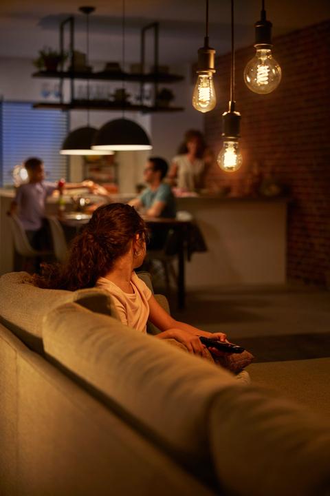 Immagine prodotto Philips Hue Tonalità Bianco BT (E27, 7 W, 550 lm, 1 x, G)