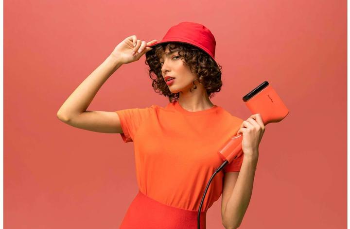 Actual product image Tefal Pure POP steam brush (DT2022), red (1300 W, 20 g/min)