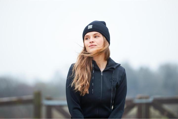 Actual product image Catago Ariana (L)