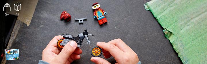 Actual product image LEGO Fire stunt bike (60311, LEGO City)
