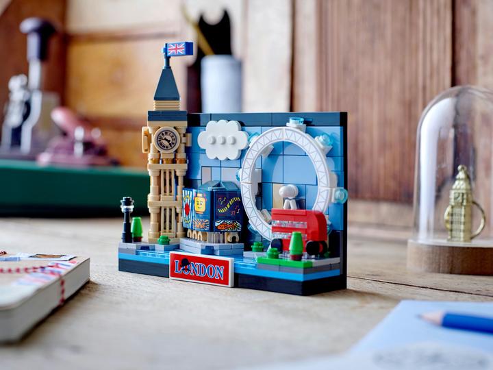 Image du produit LEGO Carte postale Creator de Londres (40569, LEGO Creator 3-in-1)
