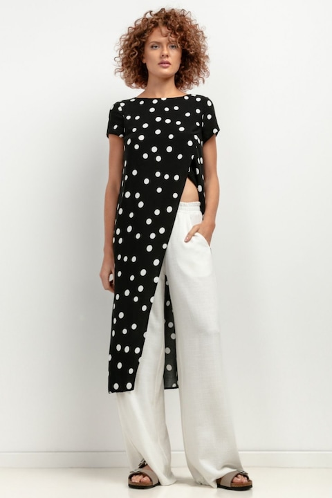 Actual product image Tessita Tunic model (L)