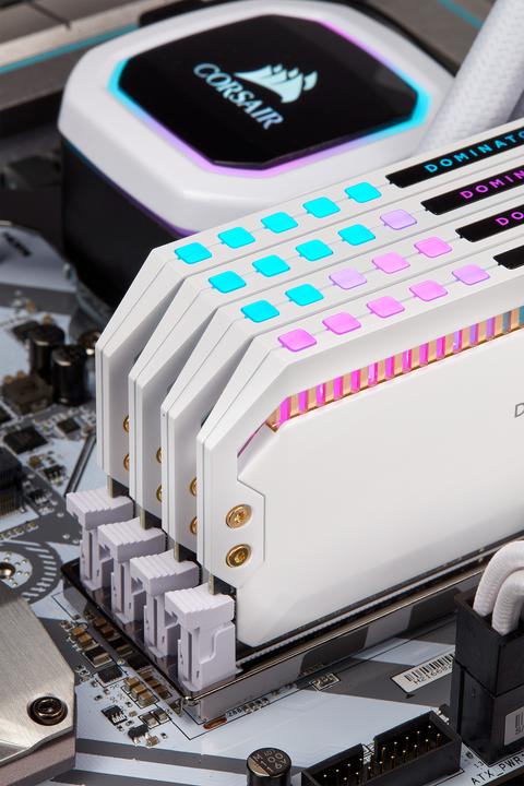 Immagine prodotto Corsair Dominator Platinum RGB (4 x 8GB, 3200 MHz, DDR4-RAM, DIMM)
