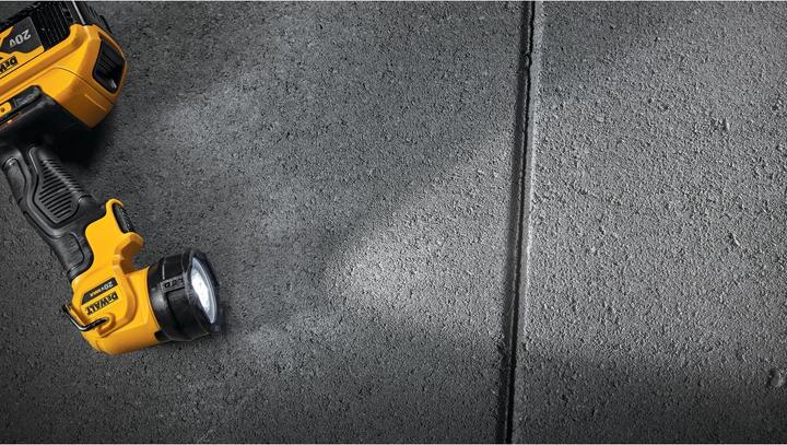 Actual product image DeWalt DCL040XJ Battery LED lamp, 18V (110 lm)