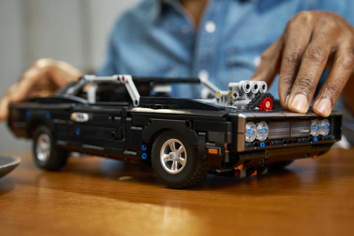 Produktbild LEGO Dodge Charger Fast and Furious (42231, LEGO Technic)