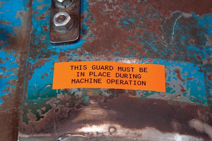 Actual product image Brady M4C-1000-595-OR-BK, vinyl, black on orange, 25.40 mm x 7.62 m, permanent, continuous (2.54 cm)