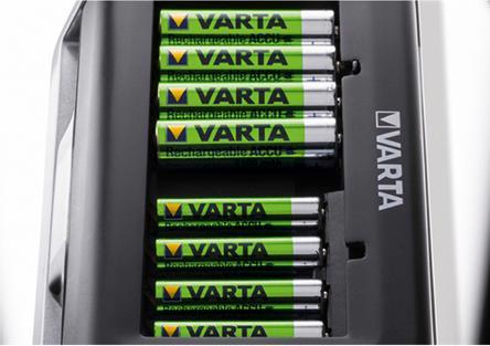 Actual product image Varta LCD MultiCharger (1 pcs., AAA, AA, Chargers without battery)