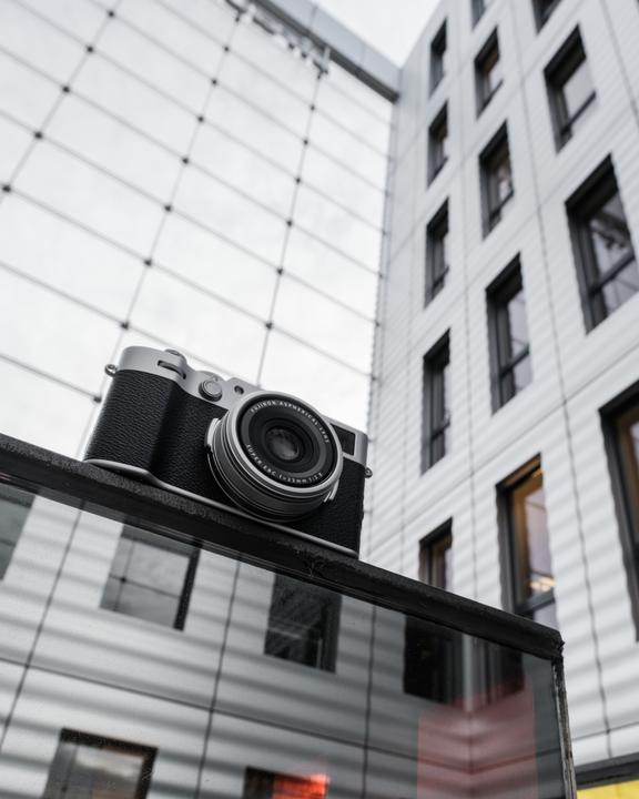 Immagine prodotto Fujifilm X100VI (23 mm, 40.20 Mpx, APS-C / DX)