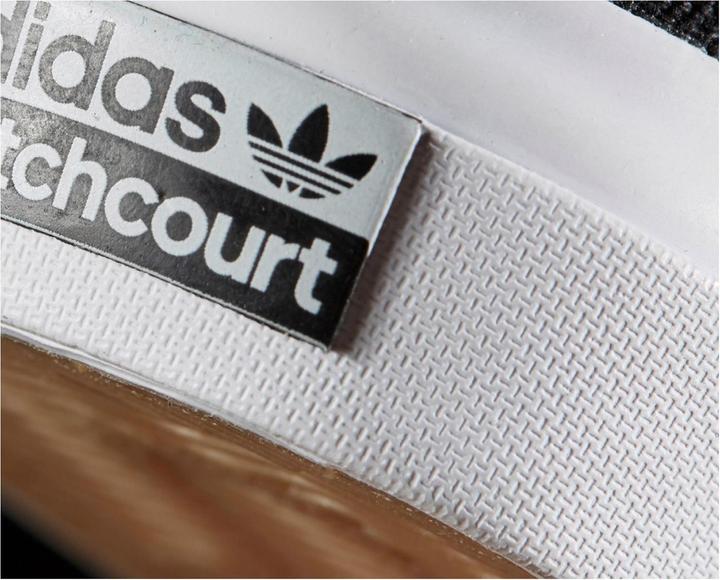 Produktbild adidas Matchcourt (40 2/3)