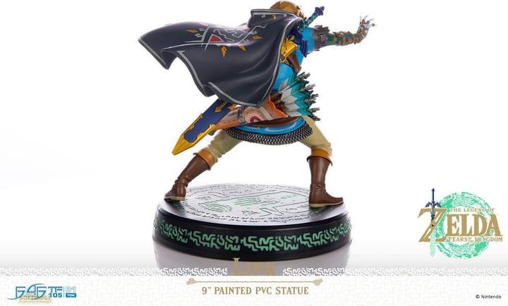 Actual product image First 4 Figures The Legend of Zelda: Tears of the Kingdom PVC Statue Link 18 cm