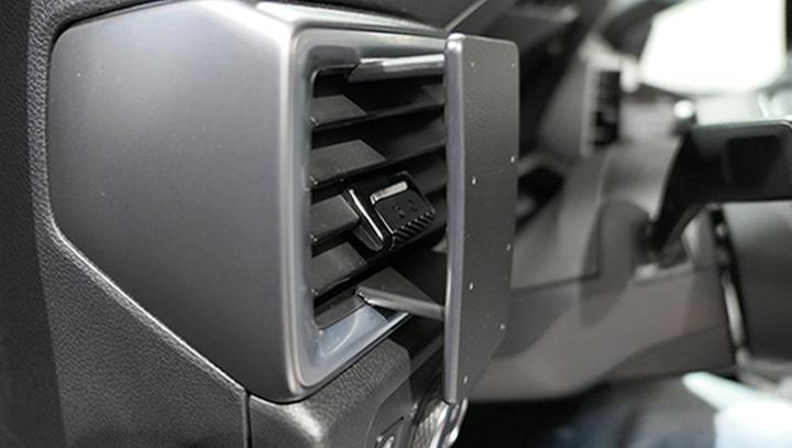 Actual product image Brodit 806009 Car holder Volkswagen Amarok 24-