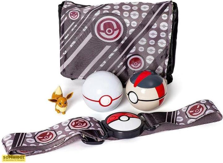 Actual product image Jazwares Pokémon Bandolier Set Premierbal