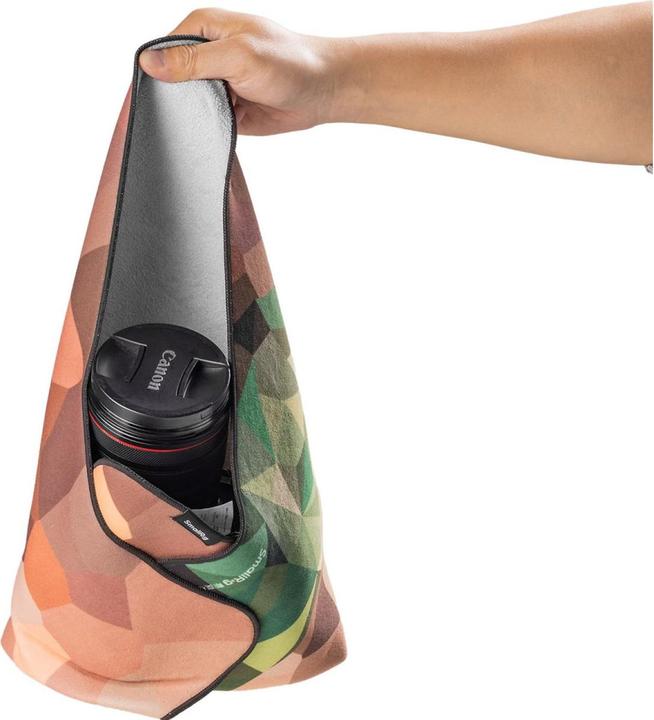 Actual product image SmallRig 6040 Wild China Film Series Camera Wrap(Green Peafowl Pattern)