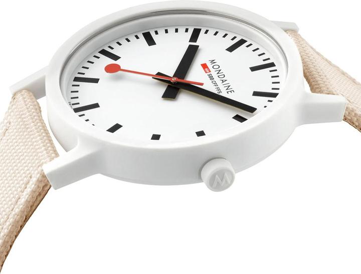 Actual product image Mondaine Essence (Analogue wristwatch, 41 mm)